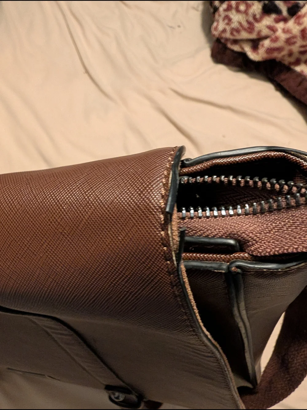 Brown Men's Leather-Style Briefcase Messenger Bag